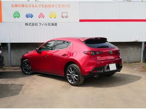 Mazda MAZDA3 Fastback