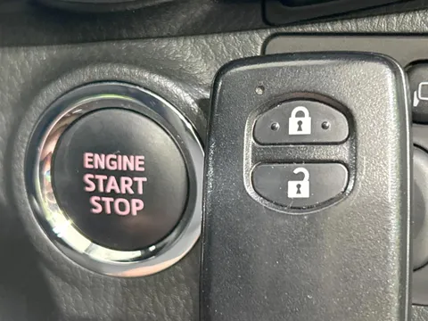 Toyota Yaris (Vitz)