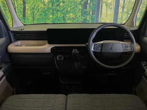 Mitsubishi Delica Mini