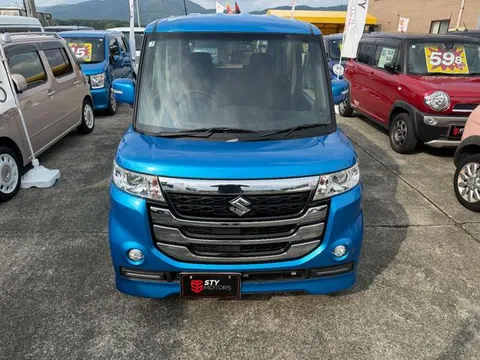 Suzuki Spacia Custom Z