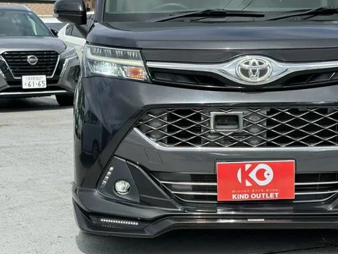 Toyota Tank