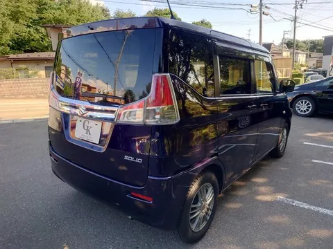 Suzuki Solio