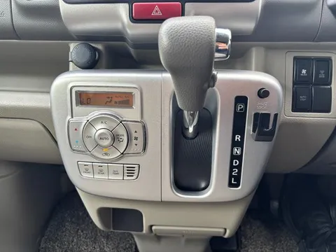 Nissan Clipper Rio