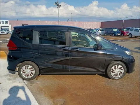 Honda Freed Plus