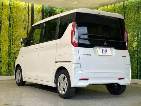 Mitsubishi eK Space
