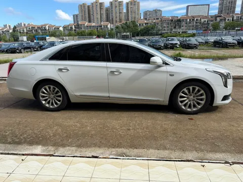 Cadillac XTS
