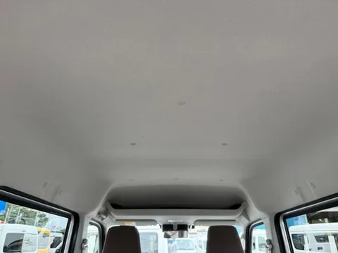 Mitsubishi Minicab Van