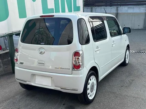 Daihatsu Mira Cocoa