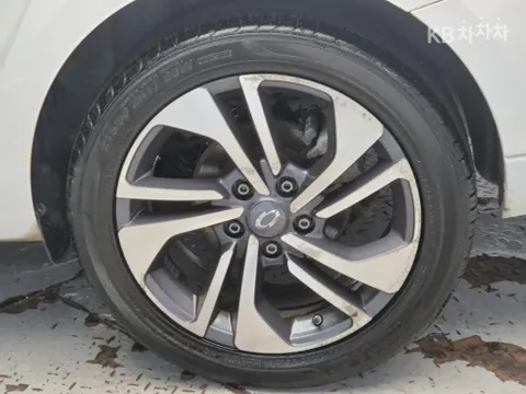 Renault SM3