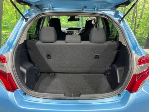 Toyota Yaris (Vitz)