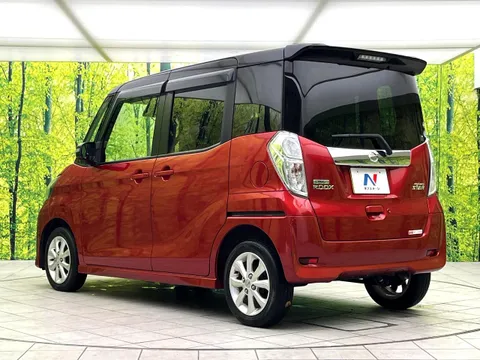 Nissan Dayz Roox