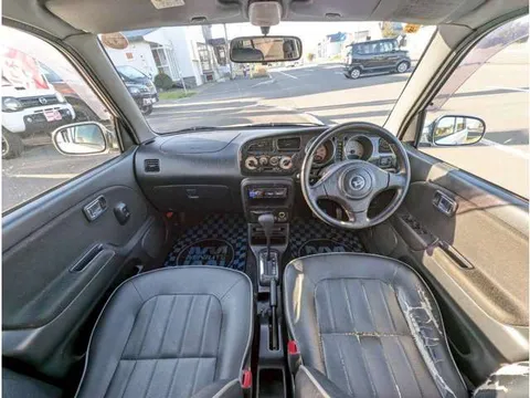 Daihatsu Mira Gino
