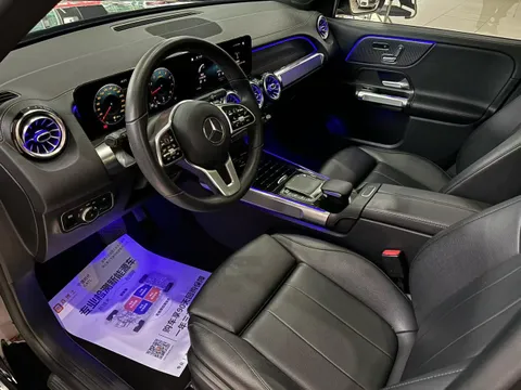 Mercedes-Benz GLB-Class