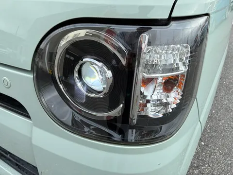 Daihatsu Mira Tocot