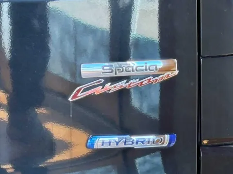 Suzuki Spacia Custom