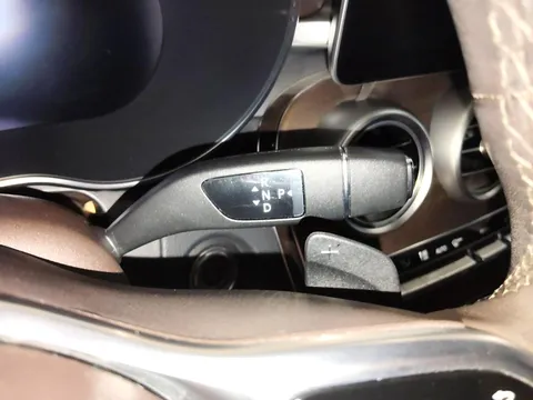 Mercedes-Benz Mercedes-Benz GLC