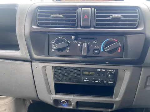 Nissan Clipper Truck