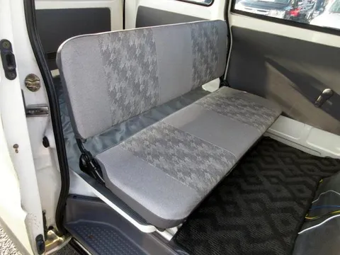 Mitsubishi Minicab Van