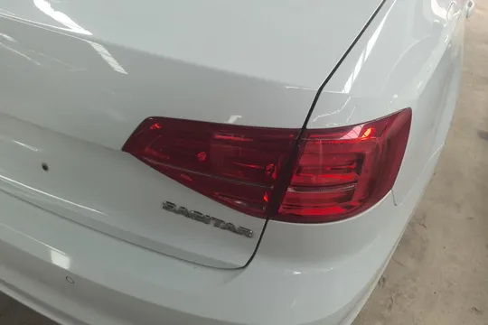 Volkswagen Sagitar
