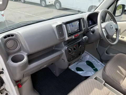 Nissan Clipper
