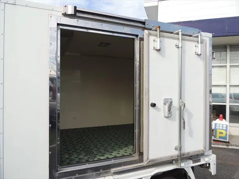 Nissan Clipper Truck