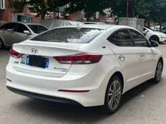 Hyundai Elantra (Avante)
