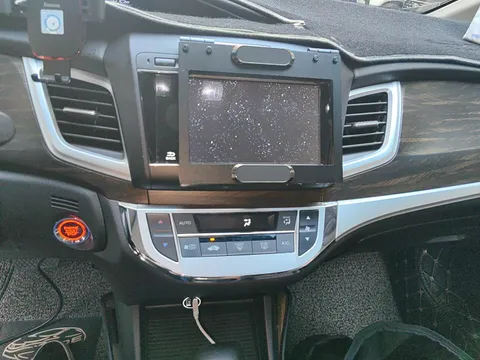 Honda Jade