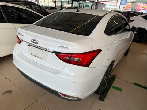Chery Arrizo 5