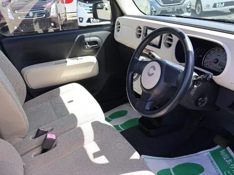 Daihatsu Mira Cocoa