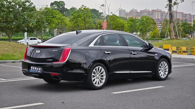 Cadillac XTS