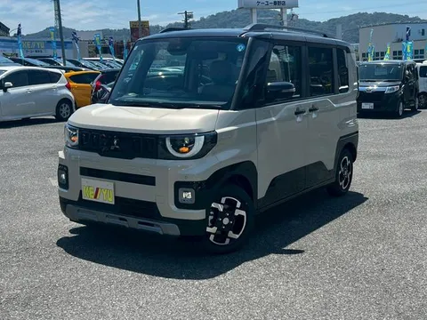 Mitsubishi Delica Mini