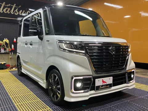Suzuki Spacia Custom