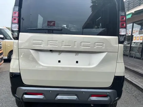Mitsubishi Delica Mini