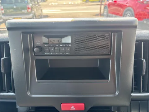 Nissan Clipper Van