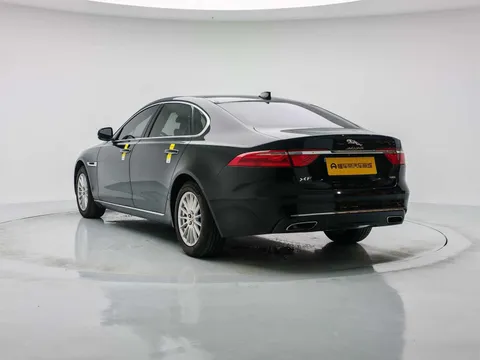 Jaguar XFL