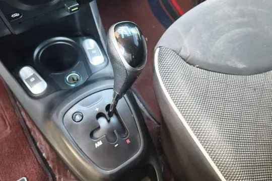 BYD F0