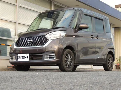 Nissan Dayz Roox
