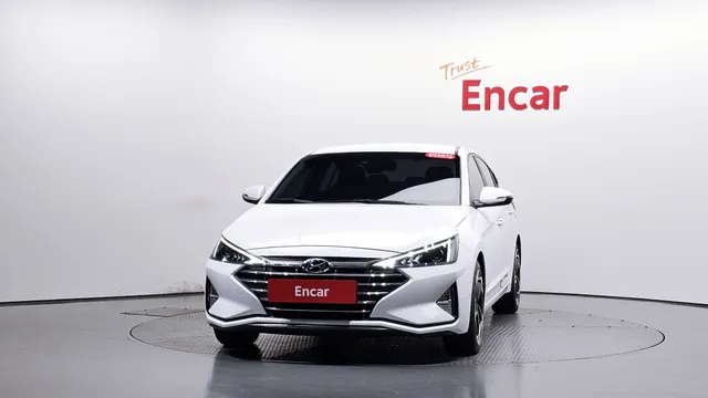 Hyundai Elantra (Avante)