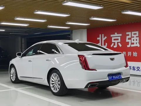 Cadillac XTS