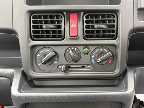 Nissan Clipper Truck