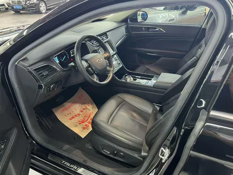 Ford Taurus