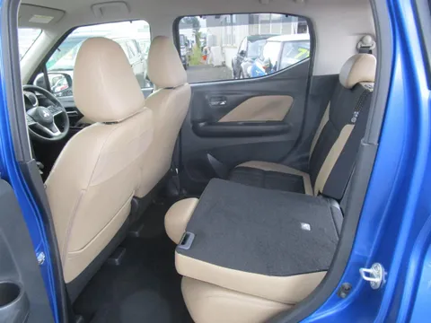 Mitsubishi eK X