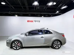 Kia Cerato (Forte)