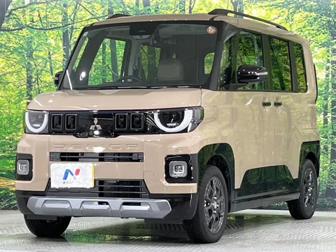 Mitsubishi Delica Mini