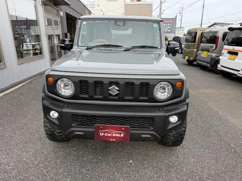 Suzuki Jimny Sierra