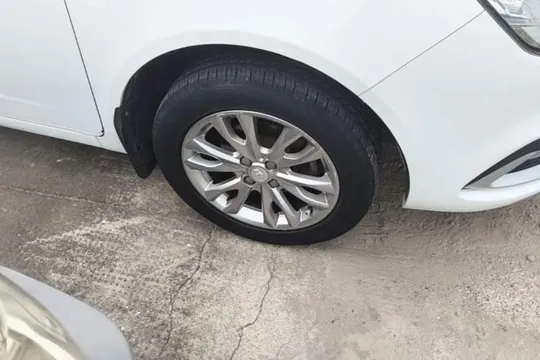 Geely Vision