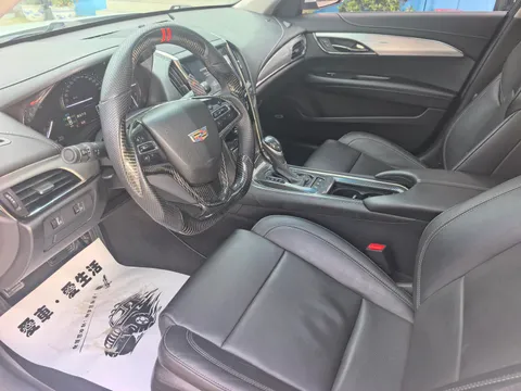 Cadillac ATS-L