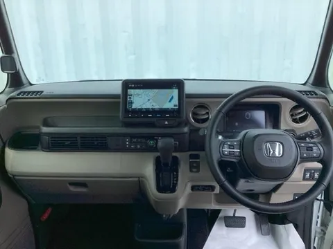 Honda N-BOX Joy