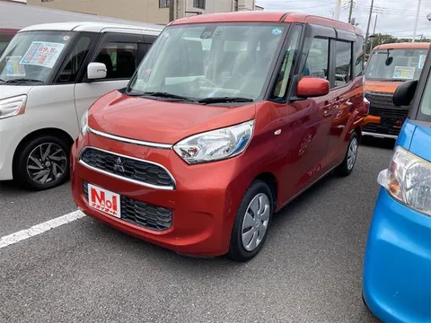 Mitsubishi eK Space
