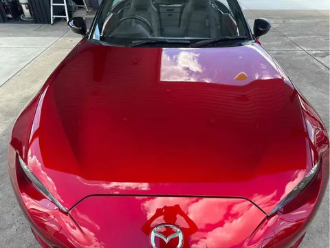 Mazda MX-5 (Roadster)